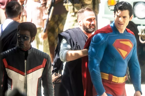 Quần lót đỏ của 'Superman' David Corenswet nhận 'mưa bình luận'- Ảnh 1. Lộ diện tạo hình Superman do David Corenswet đảm nhận