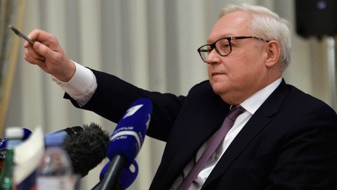 Nga không loại trừ đáp trả quân sự vụ tấn công vào Crimea- Ảnh 1. Thứ trưởng Ngoại giao Nga Sergei Ryabkov - Ảnh: AFP