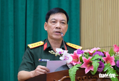 Thi tìm hiểu 80 năm Ngày thành lập Quân đội nhân dân việt Nam- Ảnh 3. Đại tá Nguyễn Thế Mạnh - phó cục trưởng Cục Tuyên huấn - Ảnh: HÀ THANH