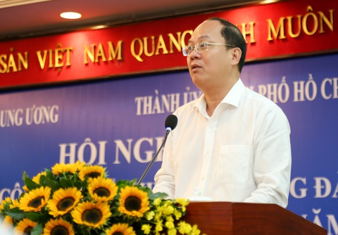 Quan tâm đào tạo cán bộ, chuẩn bị nhân sự nhiệm kỳ mới- Ảnh 3. Phó bí thư Thường trực Thành ủy TP.HCM Nguyễn Hồ Hải phát biểu tại hội nghị - Ảnh: THẢO LÊ