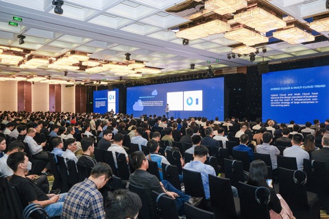 Hơn 1.000 người tham gia hội nghị về dữ liệu và điện toán đám mây tại TP.HCM- Ảnh 1. Hơn 1.000 người tham gia hội nghị về dữ liệu và điện toán đám mây tại TP.HCM- Ảnh 1.