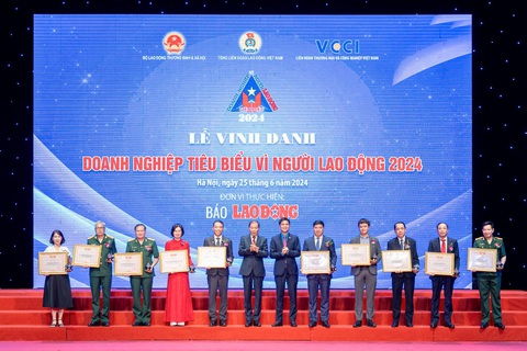 MobiFone vào top Doanh nghiệp tiêu biểu vì Người lao động- Ảnh 1. MobiFone vào top Doanh nghiệp tiêu biểu vì Người lao động- Ảnh 1.