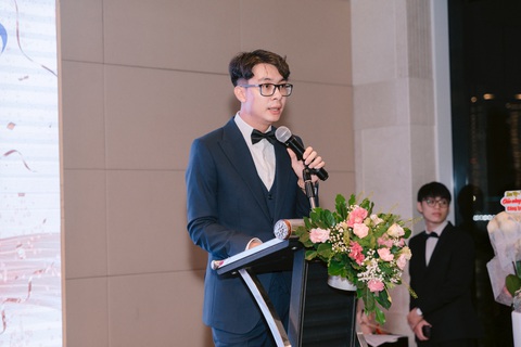 LHLegal tổ chức lễ tri ân và kỷ niệm 6 năm thành lập- Ảnh 2. LHLegal tổ chức lễ tri ân và kỷ niệm 6 năm thành lập- Ảnh 2.