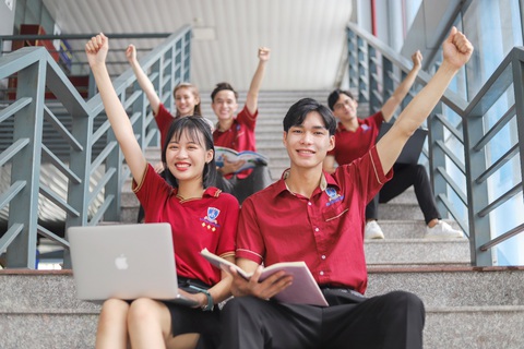 Xét tuyển đại học bằng học bạ: đăng ký ngay hay chờ điểm thi THPT?- Ảnh 2. Xét tuyển đại học bằng học bạ: đăng ký ngay hay chờ điểm thi THPT?- Ảnh 2.
