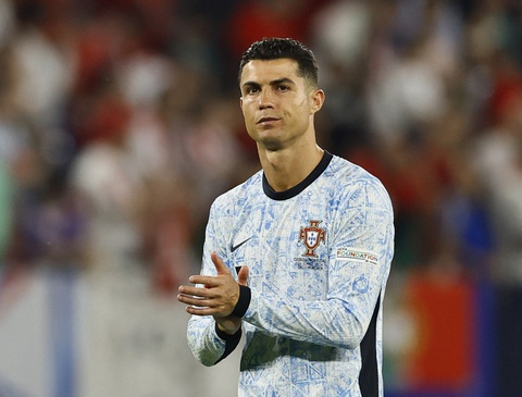 Vua phá lưới Euro 2024: Tiền đạo Georgia dẫn đầu- Ảnh 2. Ronaldo gây thất vọng khi chưa ghi được bàn thắng nào - Ảnh: REUTERS