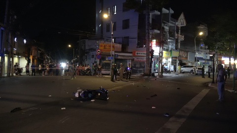 'Xe điên' tông chết người ở Vũng Tàu: Nữ tài xế có độ cồn kịch khung- Ảnh 3. Trước khi gây tai nạn làm chết hai mẹ con, xe