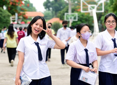 Bài giải gợi ý môn lịch sử thi tốt nghiệp THPT 2024- Ảnh 1. Thí sinh dự thi tốt nghiệp THPT 2024 - Ảnh: DUYÊN PHAN