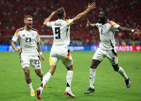 Tuyển Đức được nghe rapper nổi tiếng hát miễn phí tại Euro 2024- Ảnh 1. Đội tuyển Đức được tạo những điều kiện tốt nhất để hướng đến chức vô địch Euro 2024 - Ảnh: REUTERS