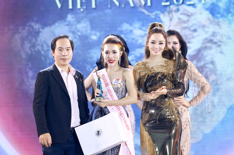 Á hậu 2 _Thảo Nguyên Á hậu 2 Thảo Nguyên