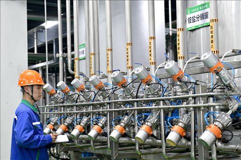 Dây chuyền sản xuất tại Công ty Công nghệ sinh học ở tỉnh Sơn Đông, Trung Quốc ngày 26/11/2023. Ảnh minh họa: THX/TTXVN Dây chuyền sản xuất tại Công ty Công nghệ sinh học ở tỉnh Sơn Đông, Trung Quốc - Ảnh minh họa: THX/TTXVN
