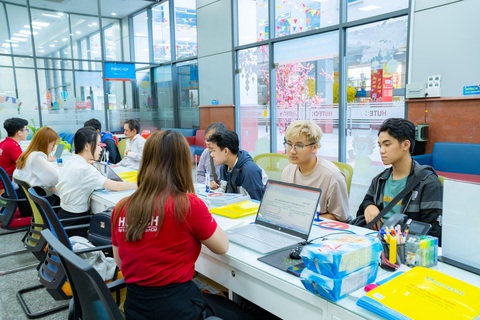 Thí sinh cần làm gì sau khi hoàn thành kỳ thi tốt nghiệp THPT 2024?- Ảnh 3. Thí sinh cần làm gì sau khi hoàn thành kỳ thi tốt nghiệp THPT 2024?- Ảnh 3.