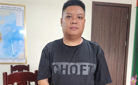 Bắt bị cáo trốn thi hành án, bị truy nã toàn quốc- Ảnh 1. Bị cáo Châu Khắc Thành vừa bị bắt giữ - Ảnh: Công an tỉnh Thanh Hóa cung cấp
