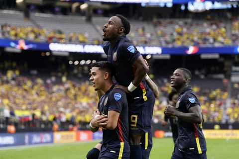 Máy tính soi tỉ số Copa America 2024: Mexico đánh bại Ecuador- Ảnh 2. Đội tuyển Ecuador được dự đoán sẽ bị loại khỏi Copa America 2024 - Ảnh: REUTERS