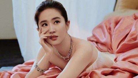Tin tức giải trí 30-6: Lưu Diệc Phi gây sốc khi nói về đạo đức của diễn viên- Ảnh 1. Lưu Diệc Phi được xem là
