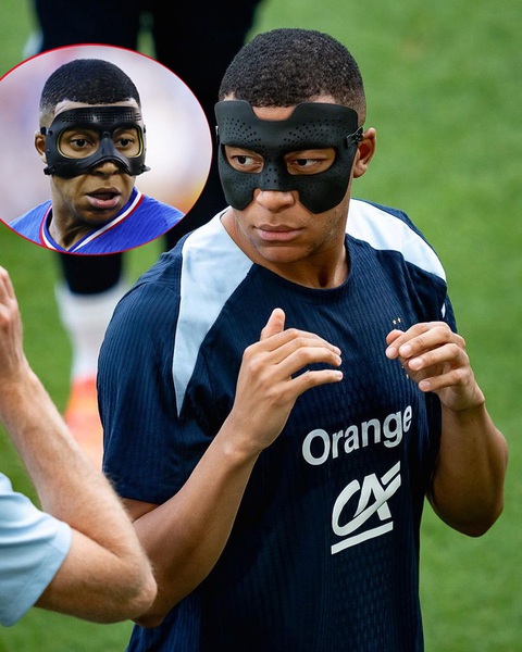 Mbappe đổi mặt nạ chuẩn bị cho vòng 16 đội Euro 2024- Ảnh 1. Chiếc mặt nạ mới tại Euro 2024 của tiền đạo tuyển Pháp Kylian Mbappe có nhiều cải tiến