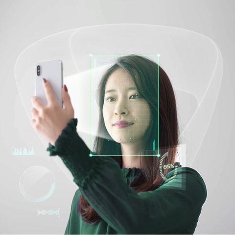 Vietcombank triển khai xác thực khuôn mặt với giao dịch trên 10 triệu/lần- Ảnh 1. Theo Ngân hàng Nhà nước, từ 1-7, chuyển tiền trên 10 triệu đồng phải xác thực khuôn mặt - Ảnh: VCB