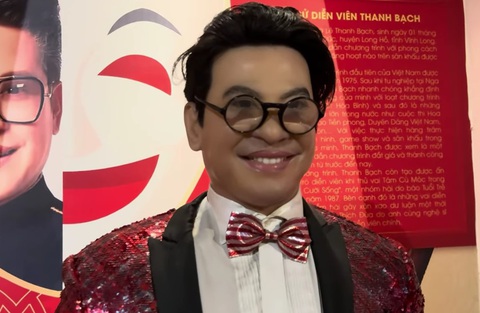 MC Thanh Bạch thật cười thân thiện vs vầng trán căng bóng tuổi đôi mươi MC Thanh Bạch cười thân thiện cùng làn da căng bóng tuổi đôi mươi?!