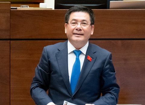 Bộ trưởng Bộ Công Thương: Còn khoảng trống pháp lý về quản lý thuốc lá điện tử- Ảnh 1. Bộ trưởng Bộ Công Thương Nguyễn Hồng Diên - Ảnh: GIA HÂN
