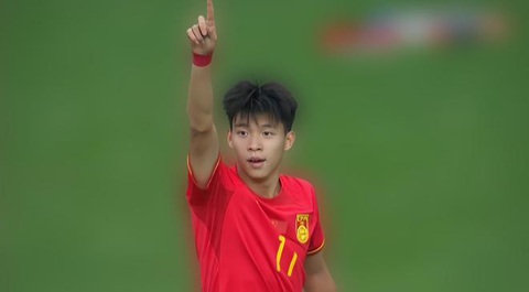 U19 Việt Nam ra quân thất bại trước U19 Trung Quốc- Ảnh 1. Wang Yudong ghi bàn duy nhất của trận đấu - Ảnh: LIVESTREAM