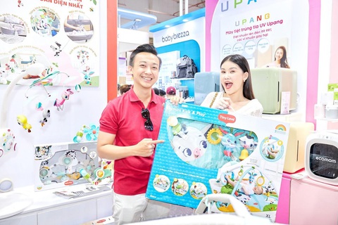 Gian hàng TNCL nhận được nhiều sự quan tâm tại VietBaby Fair 2024- Ảnh 3. Gian hàng TNCL nhận được nhiều sự quan tâm tại VietBaby Fair 2024- Ảnh 3.