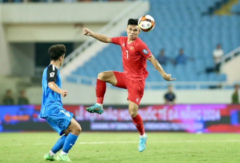 Báo Philippines: Việt Nam làm tan vỡ giấc mơ World Cup- Ảnh 1. Philippines (áo xanh) chính thức bị loại khỏi World Cup 2026 sau khi thua Việt Nam - Ảnh: MINH ĐỨC