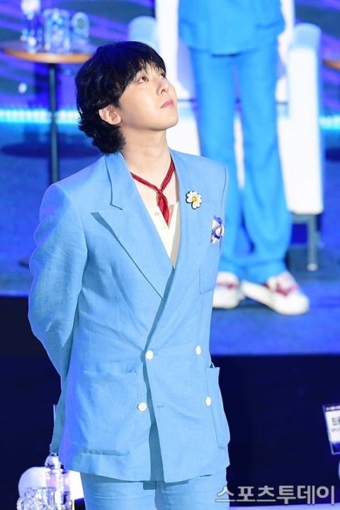 Loạt meme 'hài không chịu nổi' khi G Dragon được bổ nhiệm giáo sư- Ảnh 5. Loạt meme 'hài không chịu nổi' khi G Dragon được bổ nhiệm giáo sư- Ảnh 5.