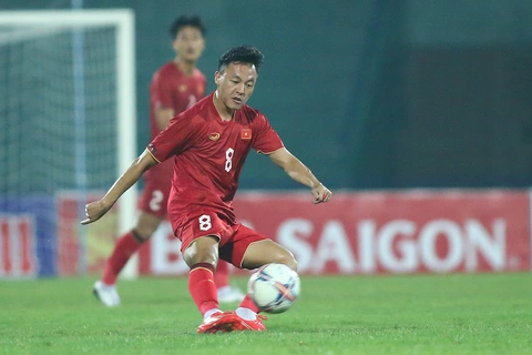 U22 Việt Nam có tiền đạo Việt kiều mới, đã ghi bàn tại Giải hạng Ba Cezch - Ảnh 4. U22 Việt Nam - Ảnh 2.