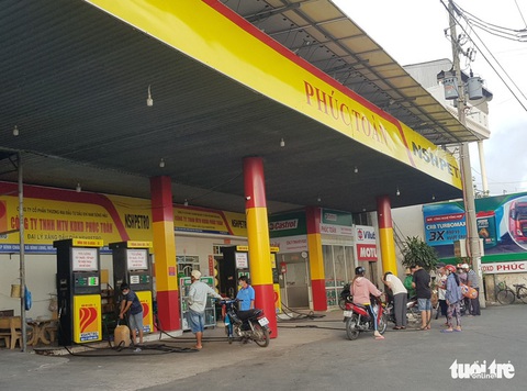 NSHPETRO là đơn vị cung cấp xăng dầu với số lượng lớn ở khu vực Đồng bằng sông Cửu Long - Ảnh: BỬU ĐẤU NSH Petro là đơn vị cung cấp xăng dầu với số lượng lớn ở khu vực Đồng bằng sông Cửu Long - Ảnh: BỬU ĐẤU