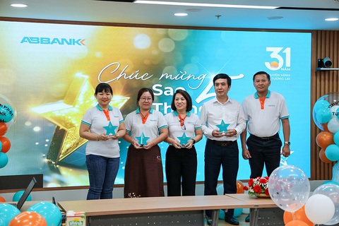Ưu đãi lãi suất cho khách hàng SME mừng ABBANK 31 năm- Ảnh 3. Ưu đãi lãi suất cho khách hàng SME mừng ABBANK 31 năm- Ảnh 3.