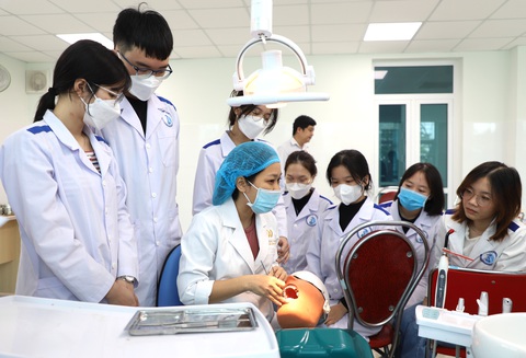 Trường Y Dược, Đại học Đà Nẵng tiền thân là Khoa Y-Dược - Ảnh: Đại học Đà Nẵng Trường Y Dược, Đại học Đà Nẵng tiền thân là Khoa Y-Dược - Ảnh: Đại học Đà Nẵng
