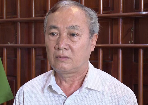 Tạm giam cựu bí thư xã sai phạm trong dự án cao tốc Bắc - Nam- Ảnh 1. Ông Trịnh Ngọc Gấm vừa bị bắt tạm giam - Ảnh: Công an tỉnh Thanh Hóa cung cấp