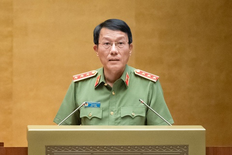 Bộ trưởng Lương Tam Quang lần đầu trình dự luật về chống mua bán người trước Quốc hội- Ảnh 1. Thượng tướng Lương Tam Quang, bộ trưởng Bộ Công an - Ảnh: GIA HÂN