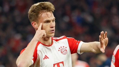 Tin tức thể thao sáng 8-6: Alcaraz gặp Zverev ở chung kết Roland Garros 2024- Ảnh 3. Kimmich nằm trong số những ngôi sao được xem xét bán đi mùa hè này - Ảnh: REUTERS