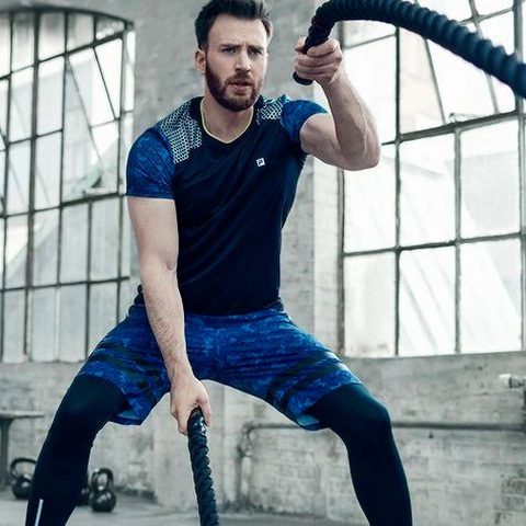 Chris Evans tập luyện thế nào để trở thành Captain America?- Ảnh 1. Evans tập luyện khoảng 2 giờ mỗi ngày - Ảnh: INSTAGRAM