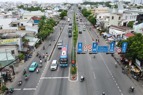 Chủ tịch TP.HCM phê bình giải ngân quá chậm, 193 dự án với 28.500 tỉ đang tắc- Ảnh 1. 193 dự án với 28.500 tỉ đồng đang gặp vướng mắc - Ảnh: PHƯƠNG NHI