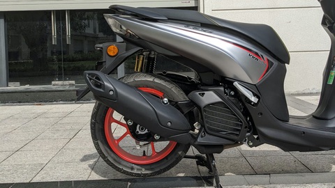 Yamaha LEXi 155: Xe tay ga dành cho nam giới hiện đại- Ảnh 2. Yamaha LEXi 155: Xe tay ga dành cho nam giới hiện đại- Ảnh 2.