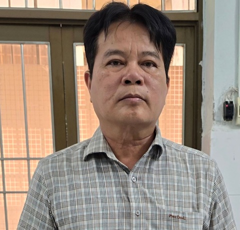 Bắt giám đốc điều hành 3 công ty trốn thuế hơn 9 tỉ đồng- Ảnh 1. Bị can Việt được cho là điều hành nhiều công ty và trốn thuế hơn 9 tỉ đồng - Ảnh: Công an cung cấp