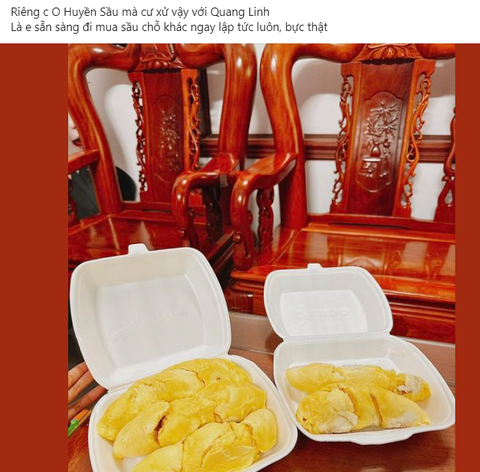 Dân mạng tuyên bố ‘mua sầu riêng ở chỗ khác’ vì bực mình trong cách hành xử của nhãn hàng trên sóng livestream - Ảnh: Chụp màn hình Dân mạng tuyên bố ‘mua sầu riêng ở chỗ khác’ vì bực mình trong cách hành xử của người đại diện nhãn hàng trên sóng livestream - Ảnh: Chụp màn hình