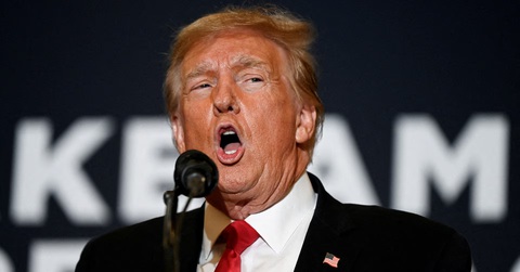 Hungary: Chúng tôi thấy cơ hội hòa bình ở Ukraine nếu ông Trump đắc cử- Ảnh 1. Cựu tổng thống Mỹ Donald Trump, hiện là ứng viên tổng thống của Đảng Cộng hòa - Ảnh: REUTERS
