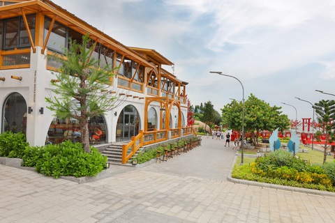 Ra mắt Thương hiệu Trà sữa Tacerla Tea House- Ảnh 3. Không gian cửa hàng trà sữa Tacerla Tea House