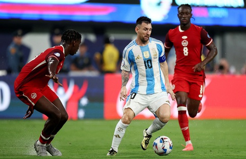Lionel Messi đang tạo nên vô số kỷ lục ở Copa America 2024 - Ảnh: Reuters Lionel Messi đang tạo nên vô số kỷ lục ở Copa America 2024 - Ảnh: Reuters