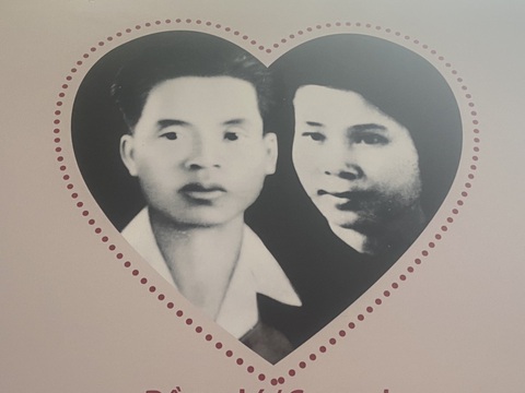 Tuy chưa làm đám cưới nhưng bà Hoàng Ngân coi người đồng chí Hoàng Văn Thụ đã hy sinh là chống mình Tuy chưa làm đám cưới nhưng bà Hoàng Ngân coi người đồng chí Hoàng Văn Thụ đã hy sinh là chống mình