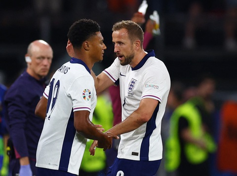 5 'chìa khóa' giúp Anh đánh bại Tây Ban Nha ở chung kết Euro 2024- Ảnh 5. Ollie Watkins đã tỏa sáng khi vào thay Harry Kane ở trận bán kết - Ảnh: REUTERS