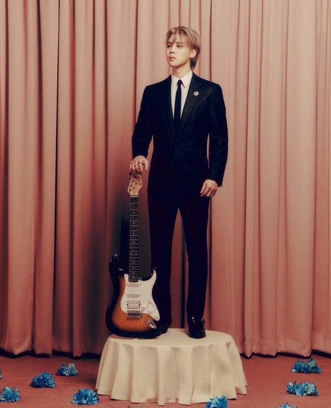 Jimin trên bìa album MUSE - Ảnh: Bighit Jimin trên bìa album MUSE - Ảnh: Bighit