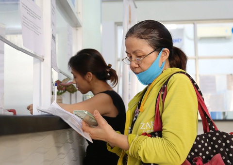 Bất ngờ 52.049 hồ sơ không được hoàn thuế thu nhập cá nhân- Ảnh 1. Số hồ sơ hoàn thuế thu nhập cá nhân bị từ chối hoàn tăng 71% so với cùng kỳ - Ảnh minh họa người dân đi làm thủ tục thuế - Ảnh: PHƯƠNG QUYÊN