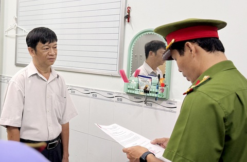 Khởi tố nhóm cựu cán bộ ngân hàng gây thiệt hại hơn 600 tỉ đồng- Ảnh 3. Bị can Liệt Lâm - Ảnh: TIẾN VĂN