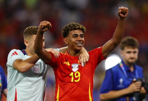 Lamine Yamal: Được so sánh với Messi không giúp ích gì cho tôi- Ảnh 1. Lamine Yamal đang khát khao giành chức vô địch Euro 2024 cùng Tây Ban Nha - Ảnh: Reuters