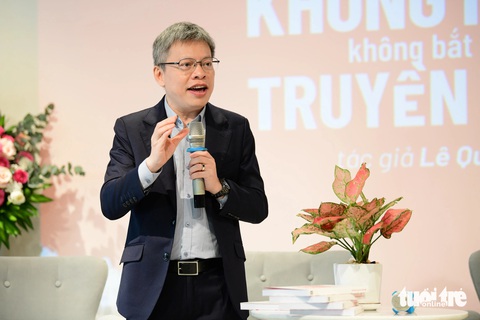 Khủng hoảng truyền thông doanh nghiệp: Giải quyết từ gốc rễ vấn đề- Ảnh 1. Chuyên gia Lê Quốc Vinh với hơn 30 năm kinh nghiệm trong lĩnh vực truyền thông cho các doanh nghiệp ở trong và ngoài nước - Ảnh: QUANG ĐỊNH