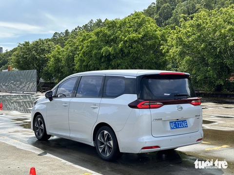 Chi tiết GAC M6 Pro sắp ra mắt Việt Nam: Đấu Toyota Innova Cross, nhập khẩu trước, lắp ráp sau- Ảnh 2. Kích thước xe dài x rộng x cao lần lượt là 4.793 x 1.837 x 1.765mm - Ảnh: ĐĂNG VIỆT