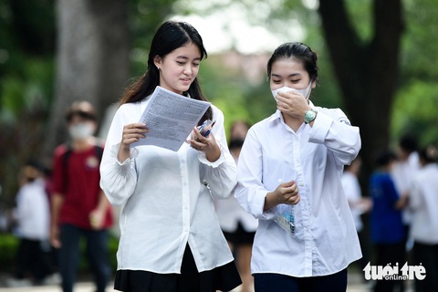Thêm 2 trường thành viên của Đại học Quốc gia Hà Nội công bố điểm chuẩn xét tuyển sớm- Ảnh 1. Thí sinh tham dự kỳ thi tốt nghiệp THPT năm 2024 - Ảnh: NAM TRẦN